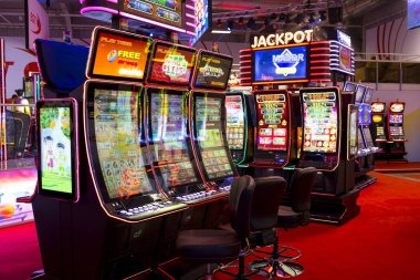 Ways of the Qilin free-spin bonus round with locked reels on merdeka777 login